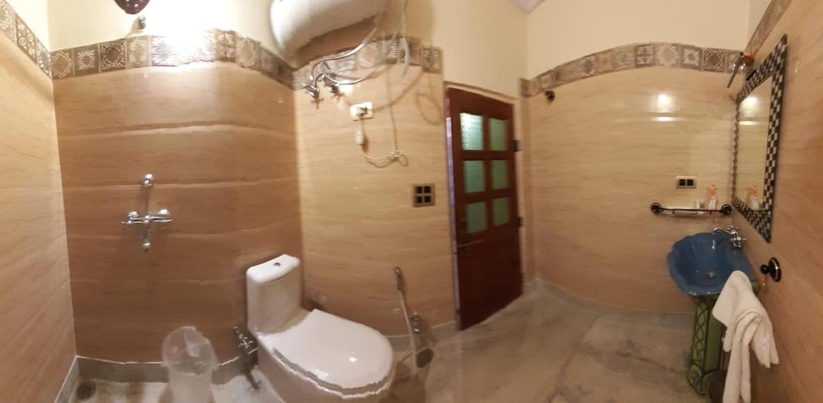 فندق Raj Rajeshwari Haveli جايبور الغرفة الصورة