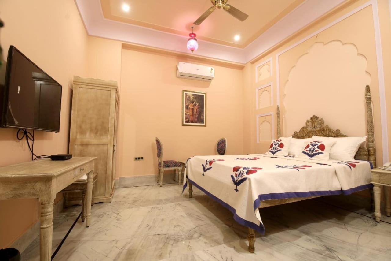 فندق Raj Rajeshwari Haveli جايبور الغرفة الصورة